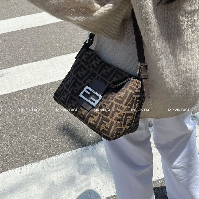 🏷Fendi小方胖-1