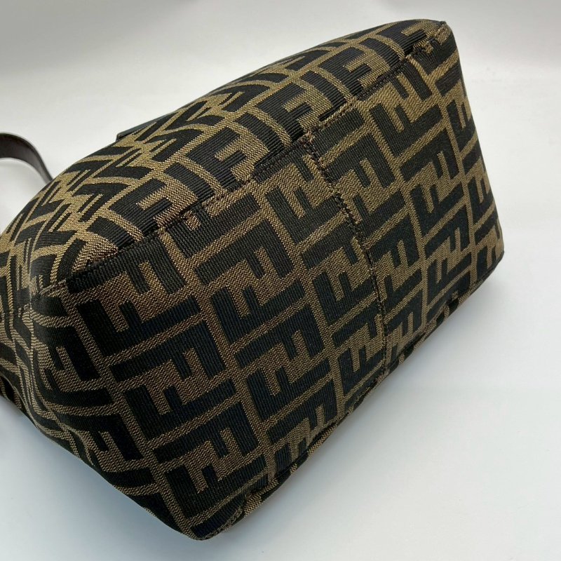 🏷Fendi小方胖-8