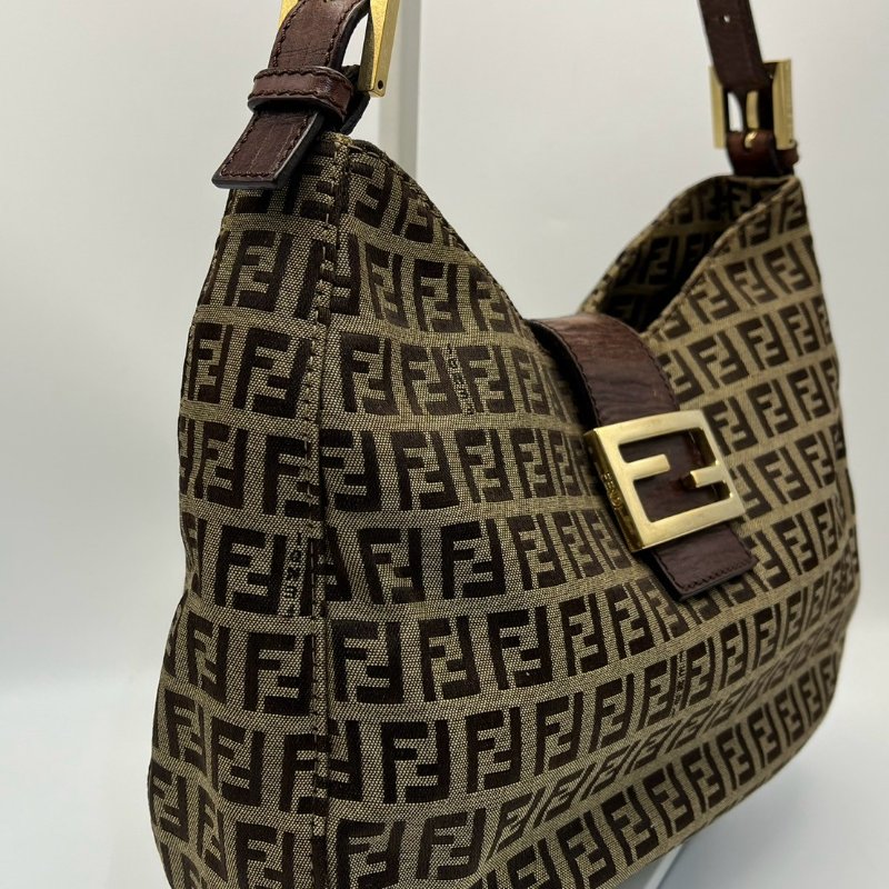 🏷Fendi牛角包-7