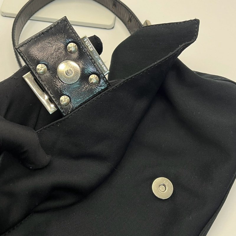 🏷Fendi法棍包-9