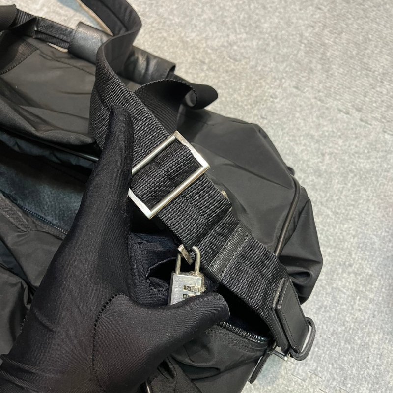 🏷Prada尼龍旅行袋/可側背-10