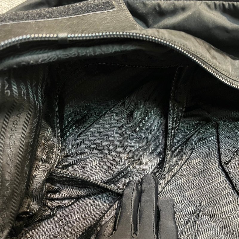 🏷Prada尼龍旅行袋/可側背-11