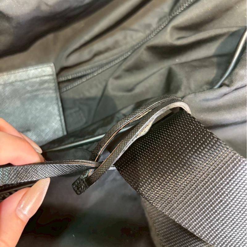 🏷Prada尼龍旅行袋/可側背-24