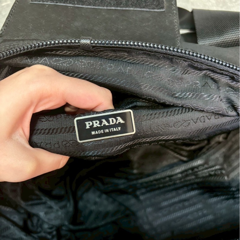 🏷Prada尼龍旅行袋/可側背-32