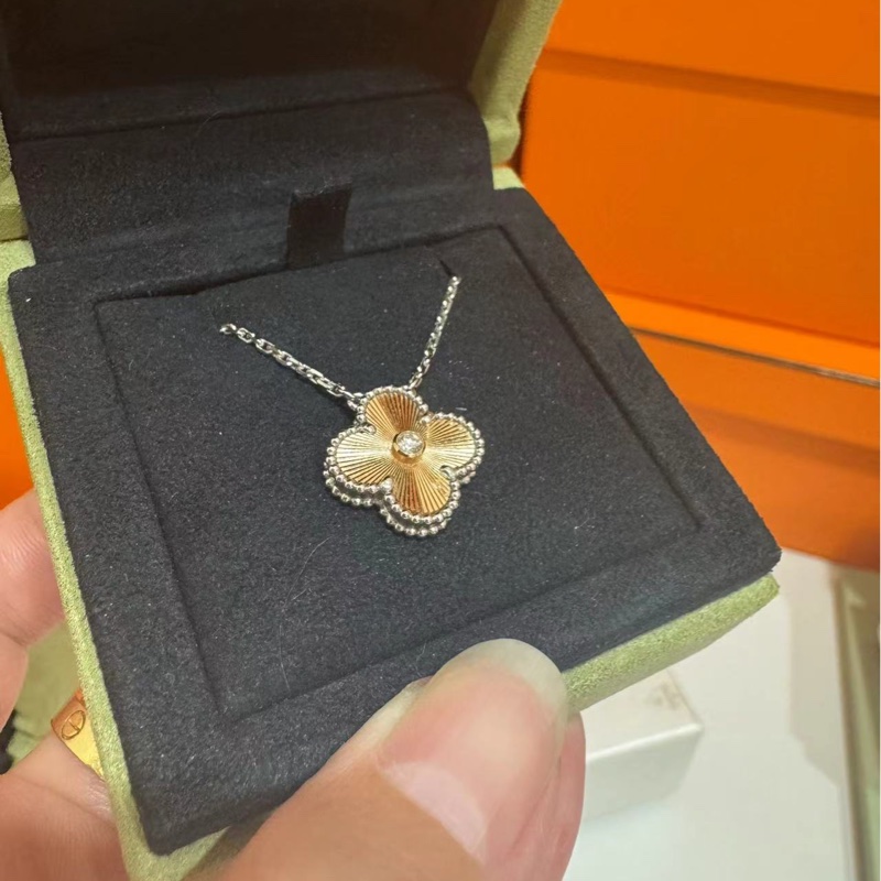 ✨VCA 梵克雅寶 聖誕節限定香檳金/玫瑰金項鍊🎄配件齊全-2