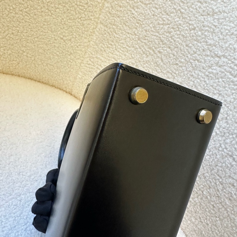 愛馬仕Hermes Kelly 25黑金Box皮，C刻。-14