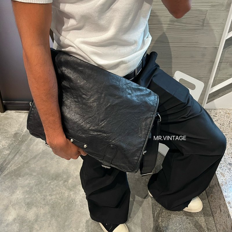 🏷Balenciaga斜肩包-1