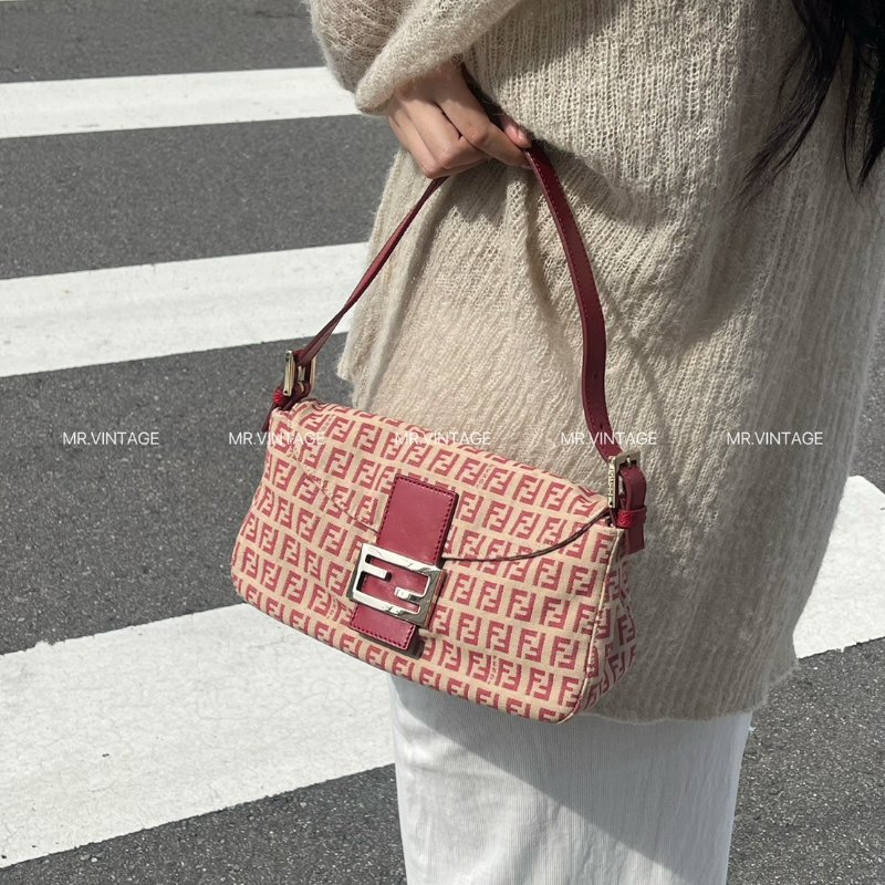 🏷Fendi法棍包-0