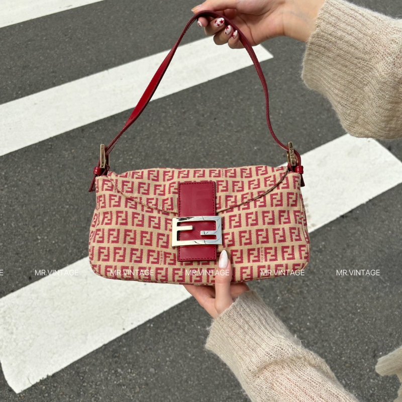 🏷Fendi法棍包-1