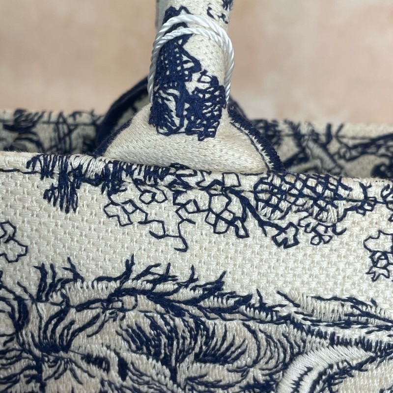 Dior/迪奧 BookTote 動物園老花刺繡大號托特包 手提包-18