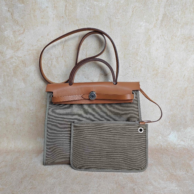 Hermes愛馬仕 herbag31 金棕拼大象灰-0