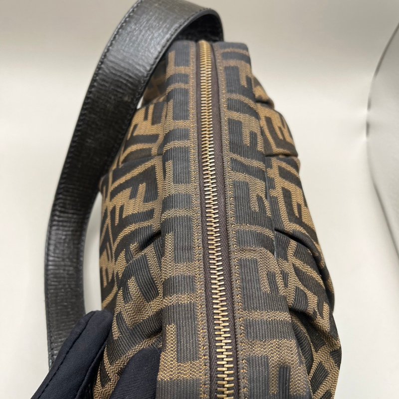 🏷Fendi 單肩包-1