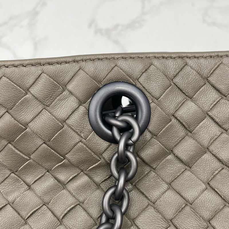 BV 棕色編織全皮鏈條 肩背包-8