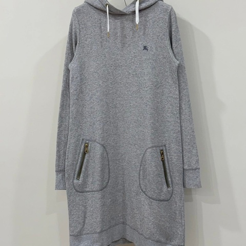 BURBERRY 藍標 連帽抽繩拉鏈口袋戰馬洋裝