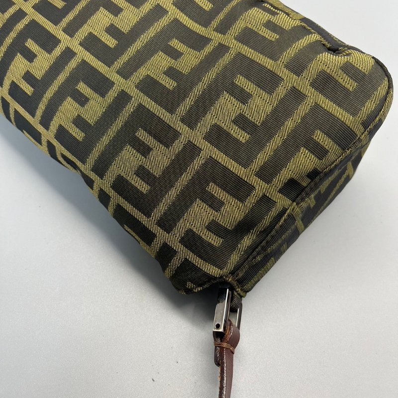 🏷Fendi老花手提包-3