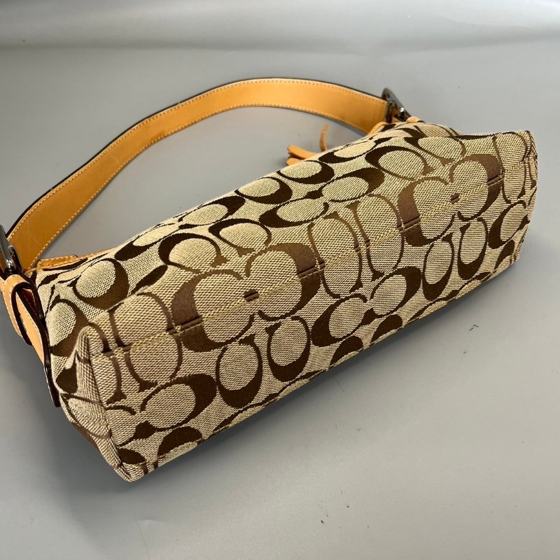 🏷Coach腋下包-7