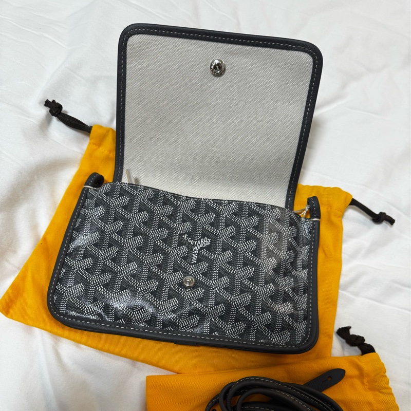 Goyard Plumet 灰色信封包-3