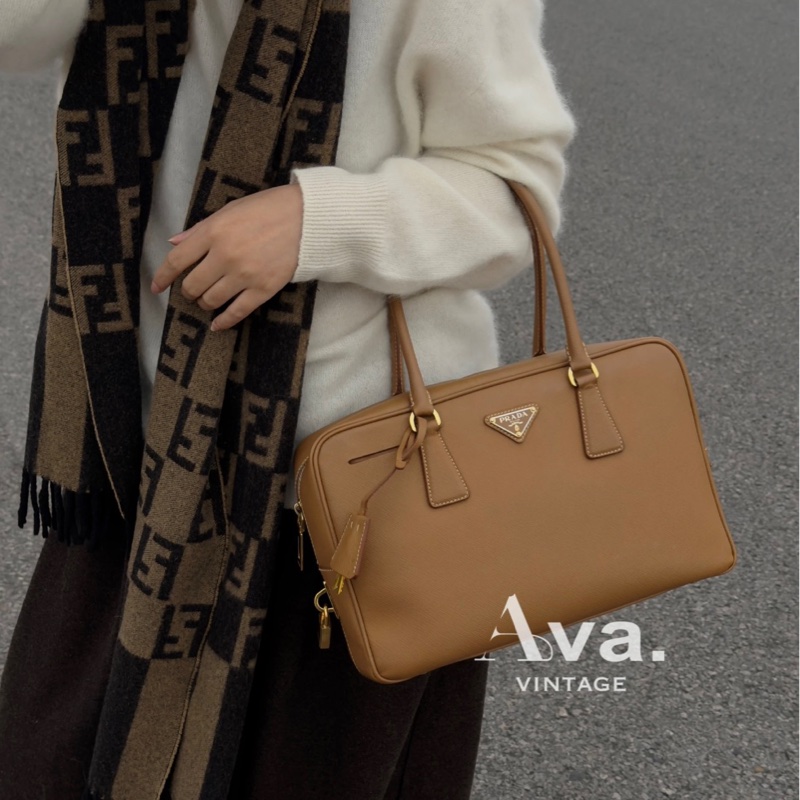 誠可議Prada plume 30美拉德色系-0