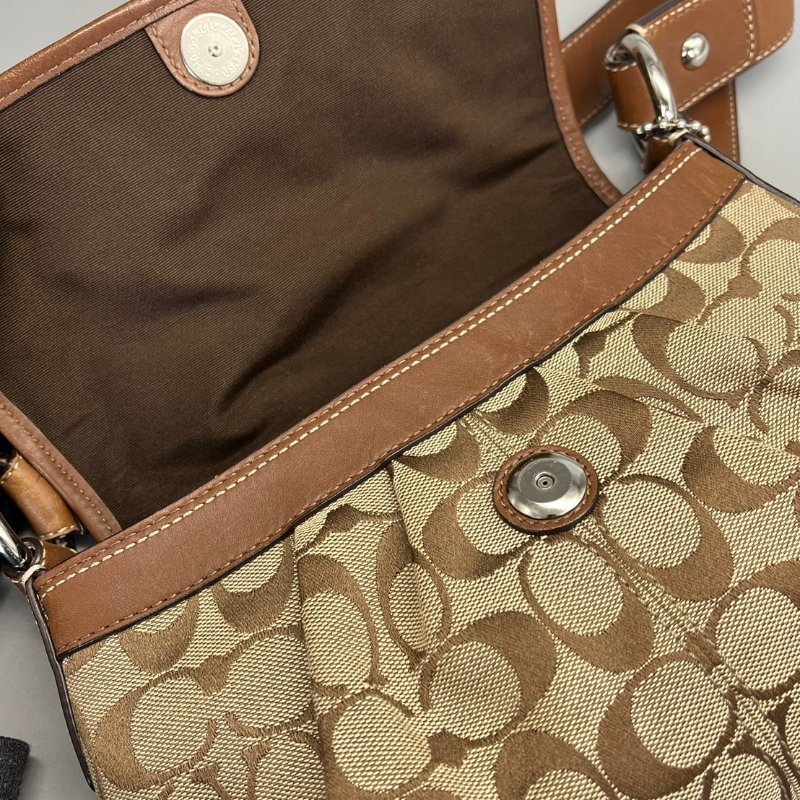 🏷Coach小方胖手提包-12