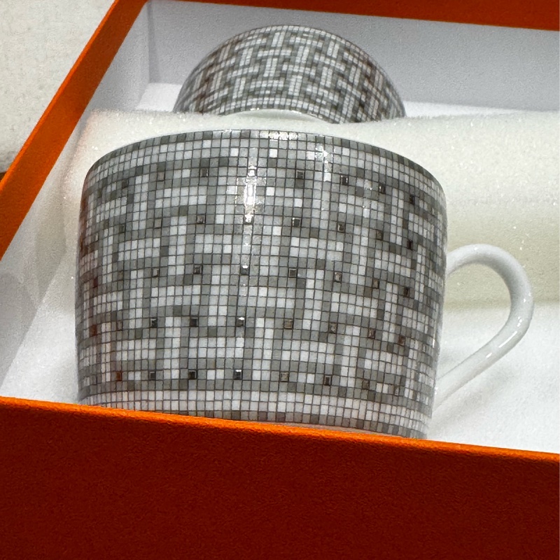 全新愛馬仕茶杯與杯碟（雙入）-1