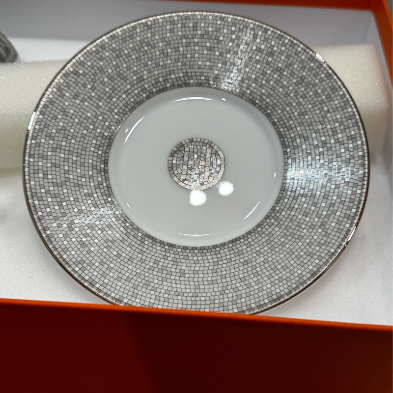 全新愛馬仕茶杯與杯碟（雙入）-2