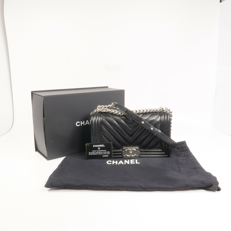 CHANEL 牛皮皮革Boy 25銀扣鏈帶肩背袋-9