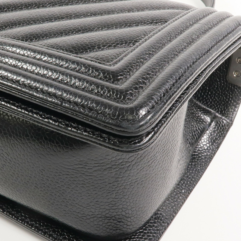 CHANEL 牛皮皮革Boy 25銀扣鏈帶肩背袋-11