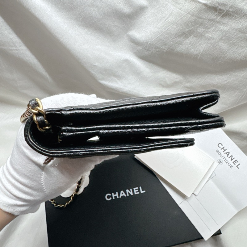 Chanel 經典CC淡金寇荔枝紋斜背長夾WOC-7