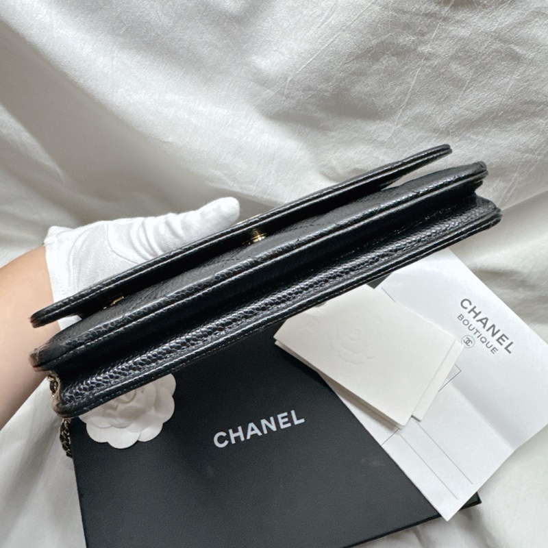 Chanel 經典CC淡金寇荔枝紋斜背長夾WOC-8