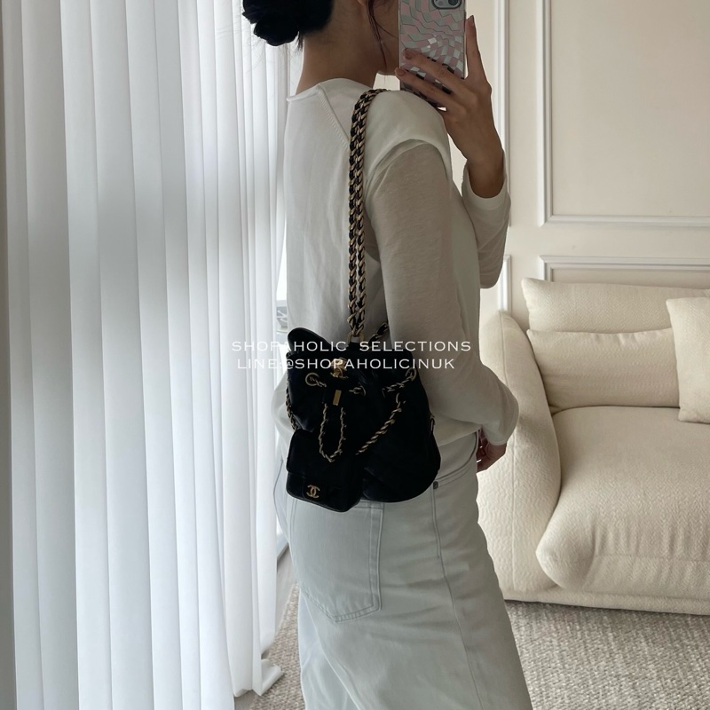 chanel 23A黑色子母雙肩後背包牛皮復古金釦AS3947-0