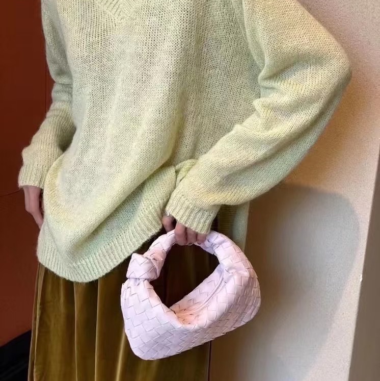 BOTTEGA VENETA  Mini Jodie 水洗粉-3