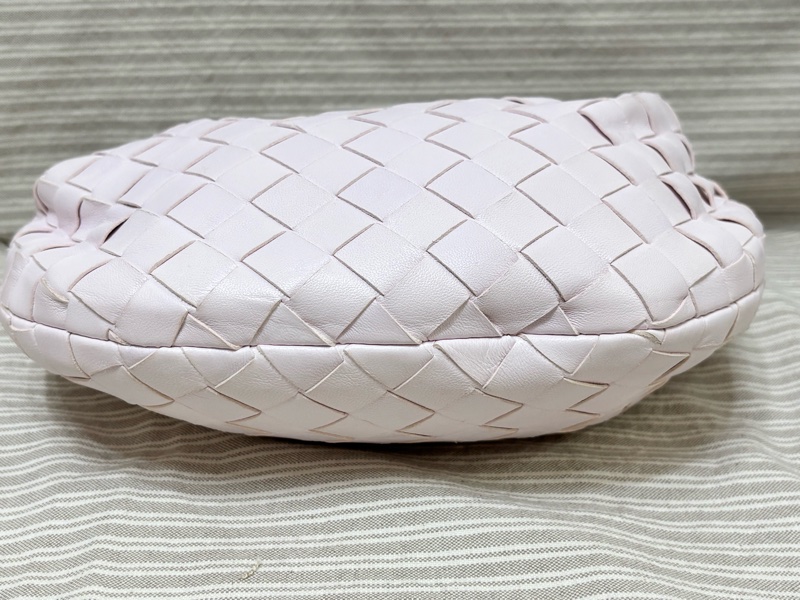 BOTTEGA VENETA  Mini Jodie 水洗粉-21