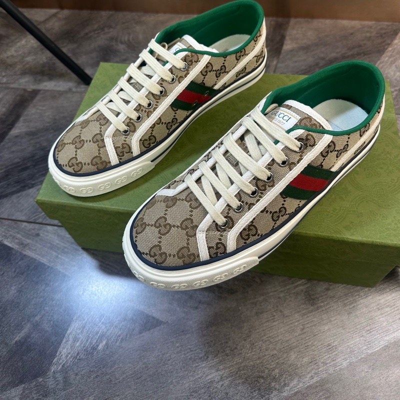 全新 Gucci 古馳 1977系列 老花滿Logo 經典紅綠織帶裝飾 休閒鞋-1