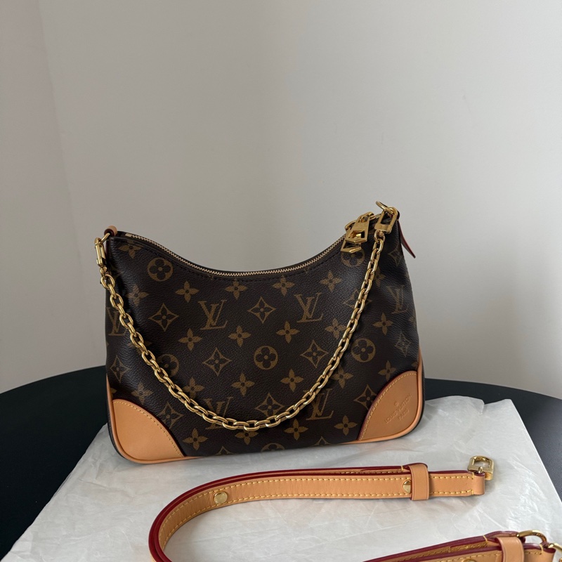 ✨Lv 牛角包 99新 晶片款🥐-1