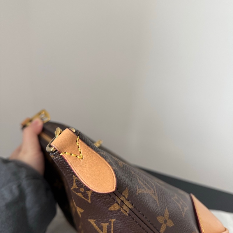 ✨Lv 牛角包 99新 晶片款🥐-4