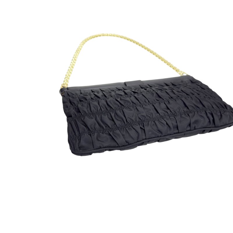 PRADA *自加鏈＞送無品牌鏈帶* 三角標 肩背包-10