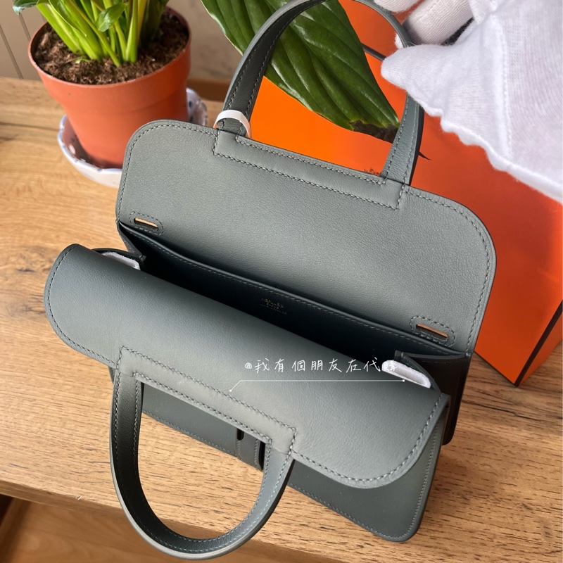 《我有個朋友在代購》愛馬仕Halzan mini｜紅樹林綠+金釦-3