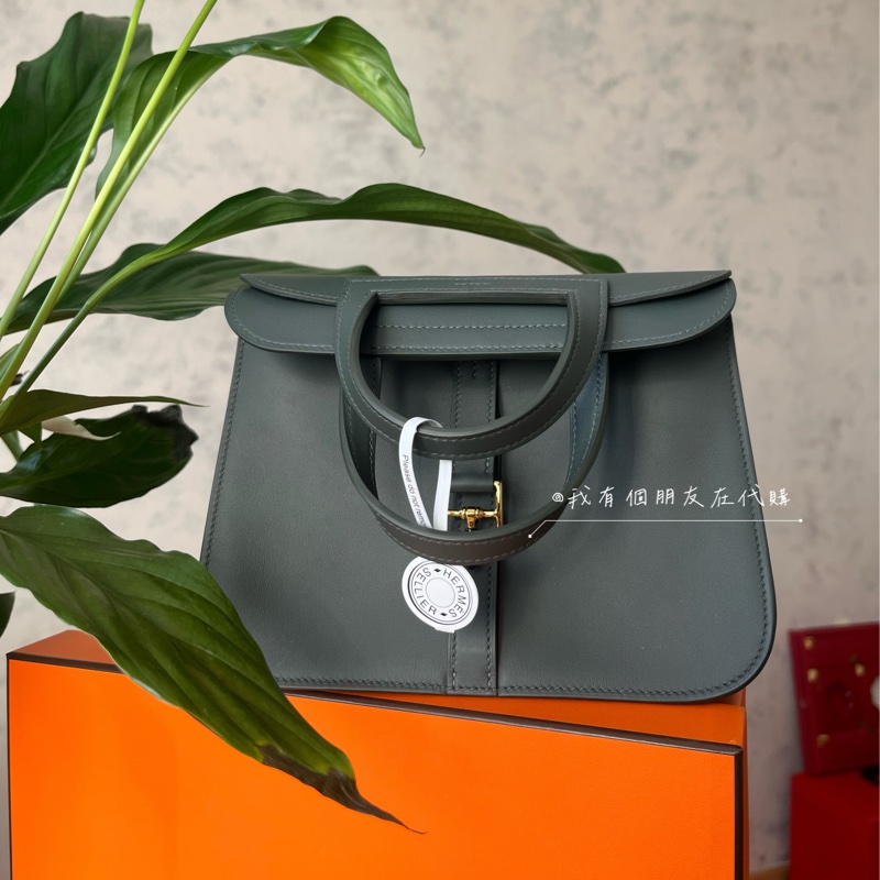 《我有個朋友在代購》愛馬仕Halzan mini 紅樹林綠金釦-5