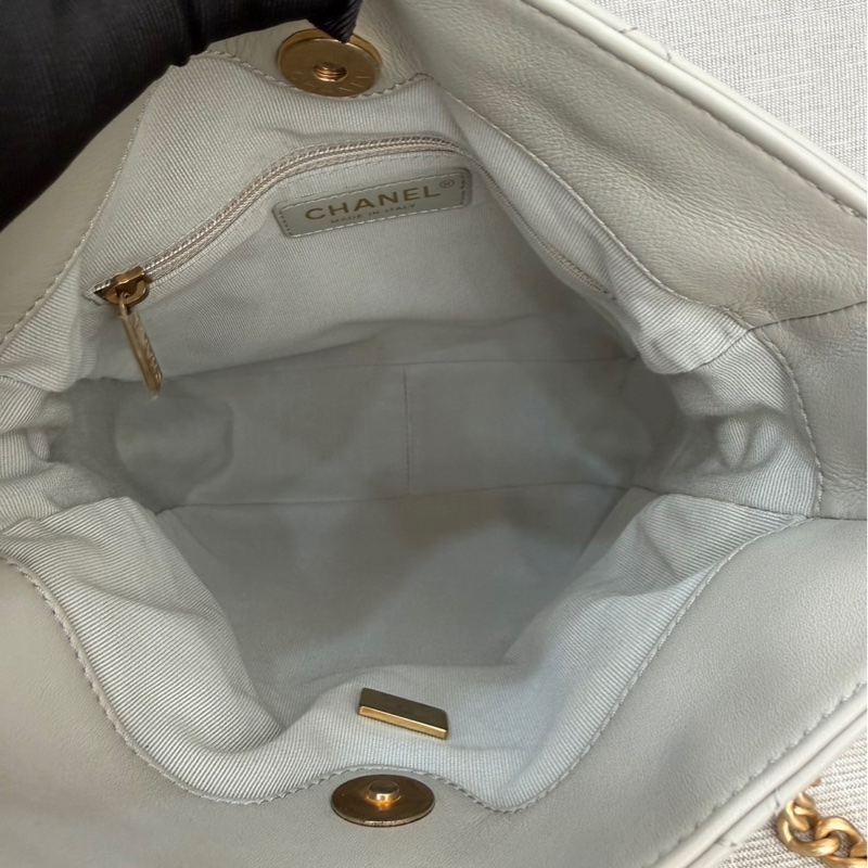 CHANEL 香奈兒 金色CC Logo 福袋 雙金珠抽繩水桶包 鼠尾草灰-22