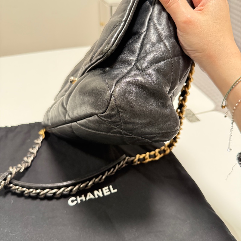 香奈兒Chanel 19 Bag 黑金 中號-8
