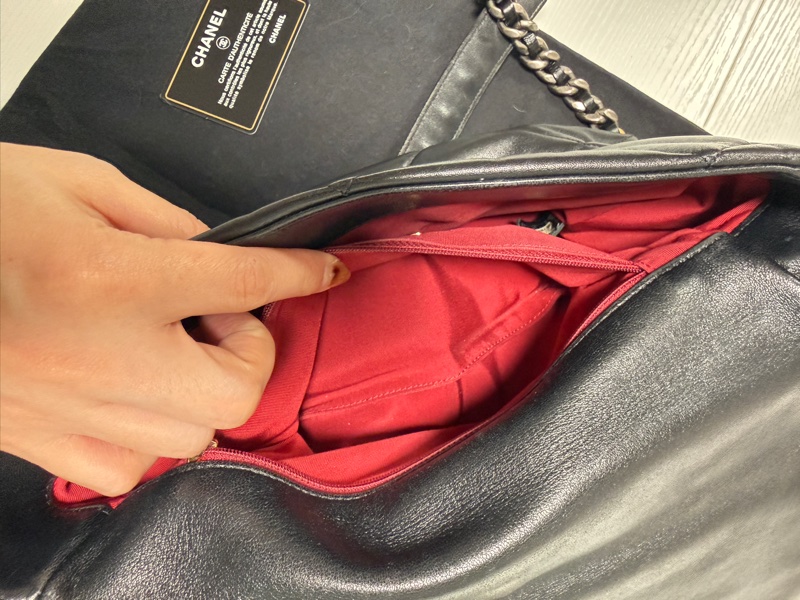 香奈兒Chanel 19 Bag 黑金 中號-11