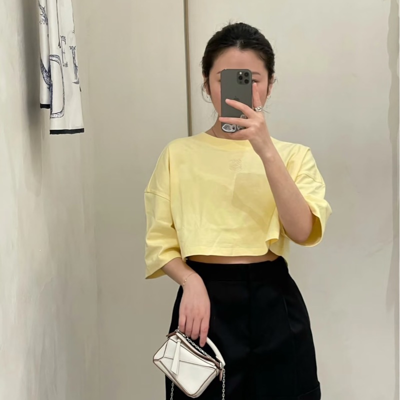 Loewe Puzzlen超迷你nano皮革斜背包 奶白色-2