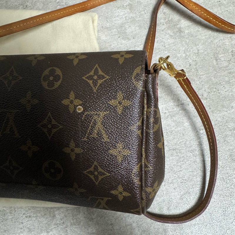 正品 Lv favorite 斜背包M40718-3
