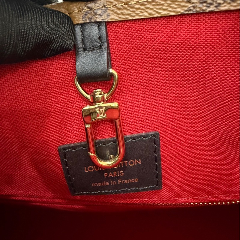 LV M45321經典 ONTHEGO MM Monogram Reverse 帆布手提包 肩背包 購物包-21