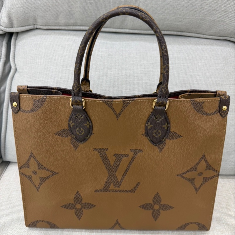 LV M45321經典 ONTHEGO MM Monogram Reverse 帆布手提包 肩背包 購物包-25