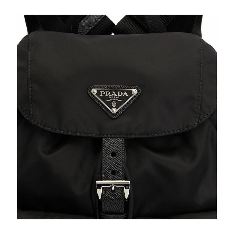 PRADA Lina尼龍小號黑色三角Logo背包 1BZ677 RV44-3