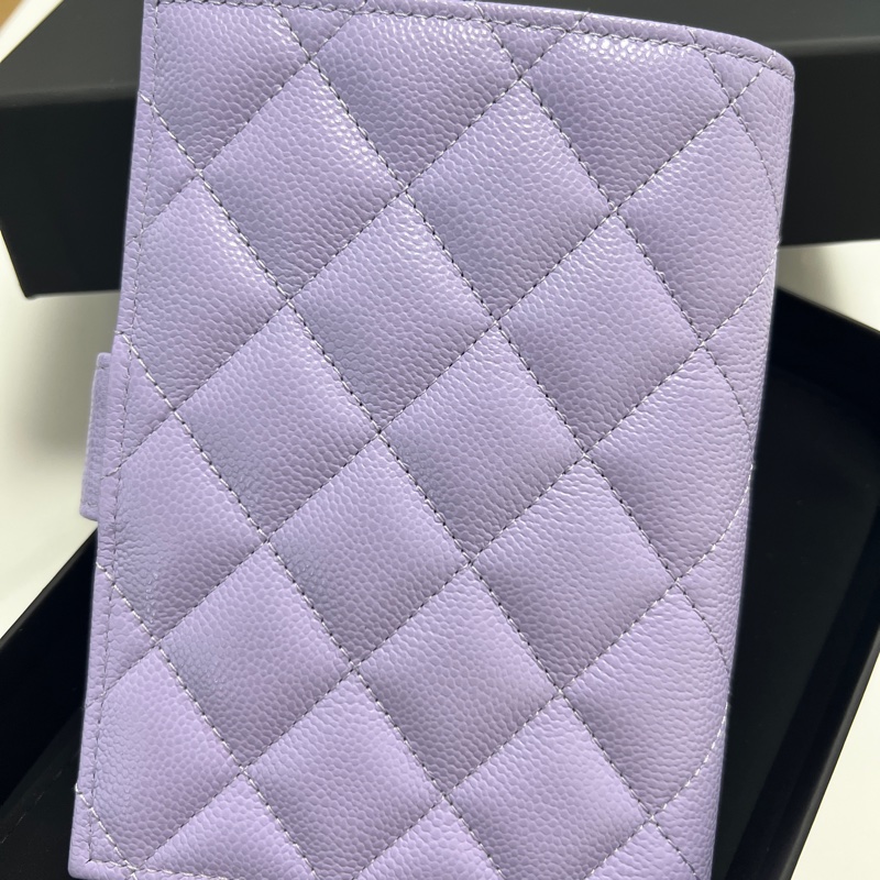 Chanel 26C 薰衣草 紫色淡金扣 護照夾 Passport Holder-2