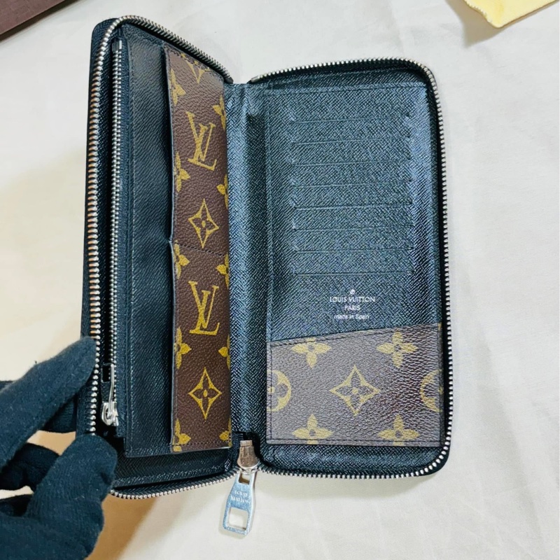‼️全台最甜 LV 路易威登 老花 拼皮革拉鏈11卡長夾-3