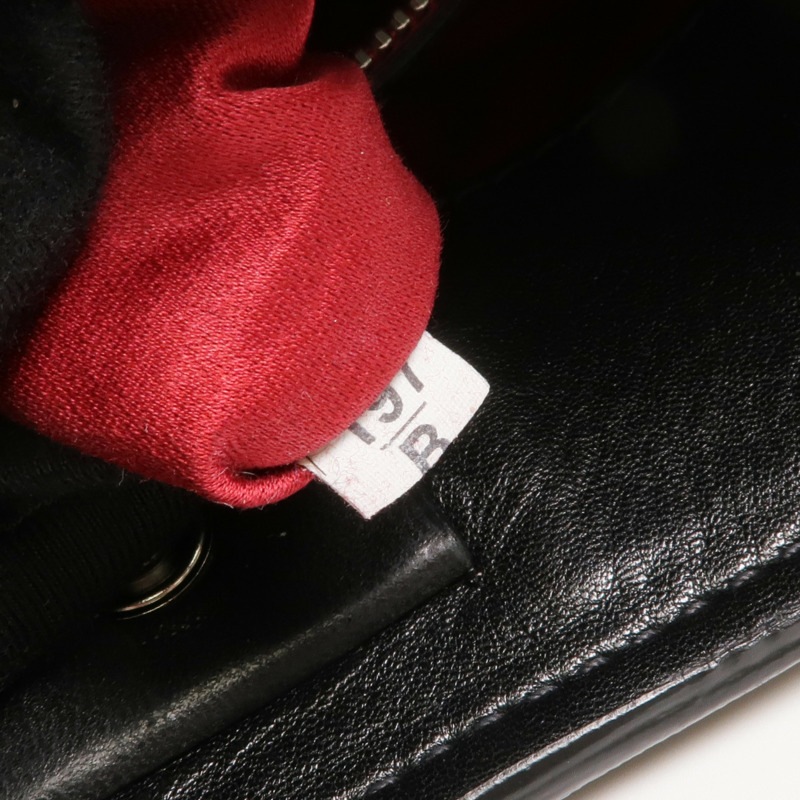 Miu Miu 羊皮皮革Chain Shoulder銀扣鏈帶肩背袋-6