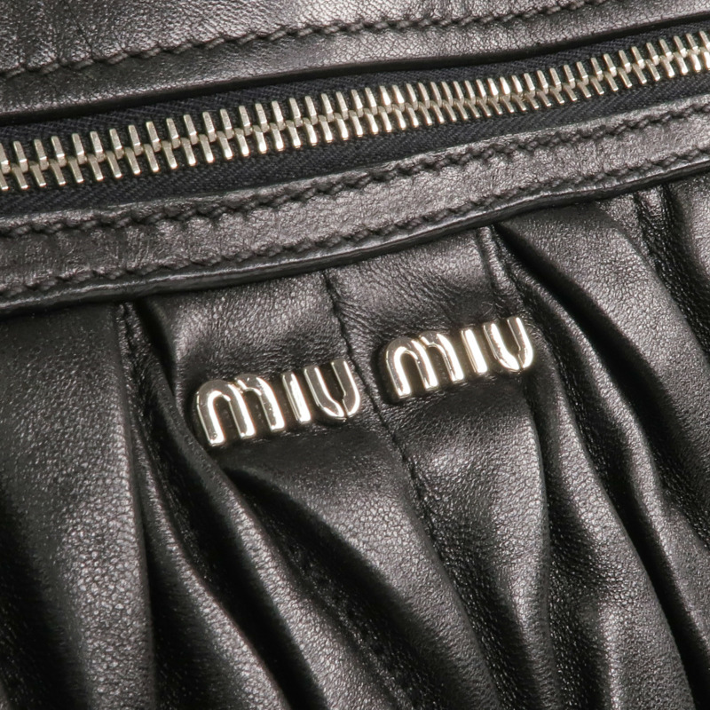 Miu Miu 羊皮皮革Chain Shoulder銀扣鏈帶肩背袋-9